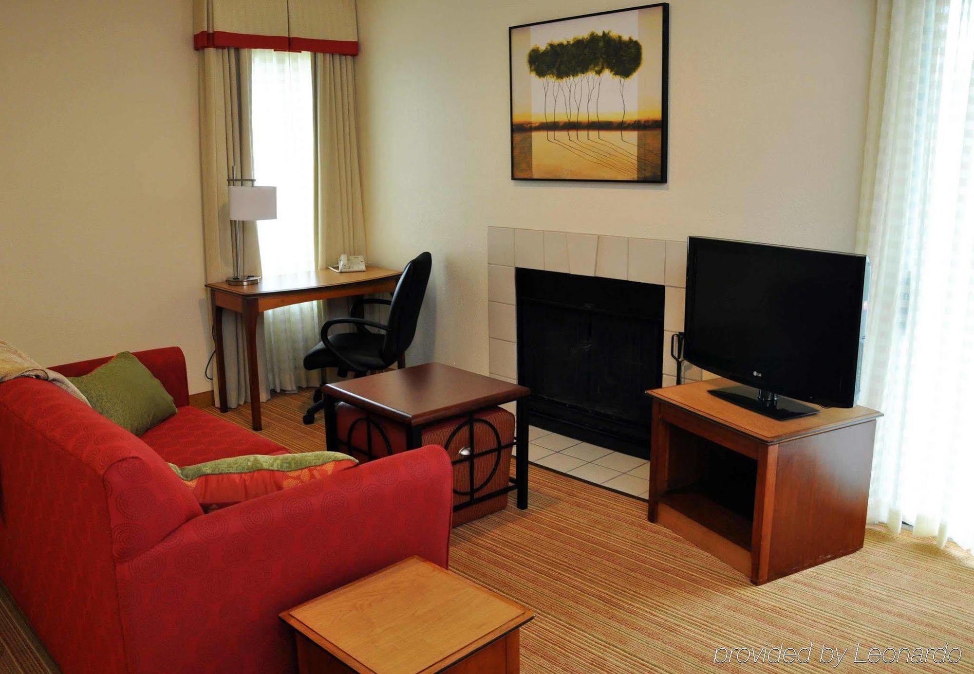 Richmond West End 3*