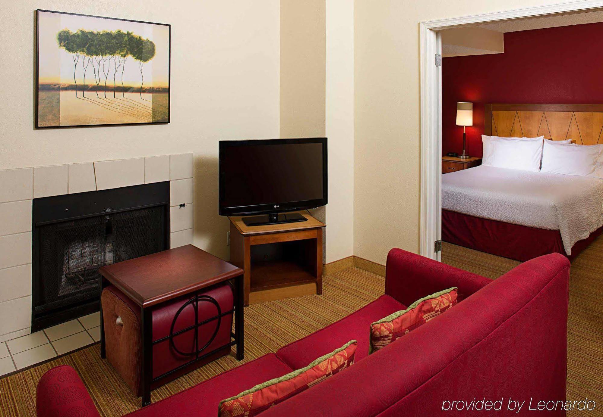 Richmond West End 3* Dumbarton